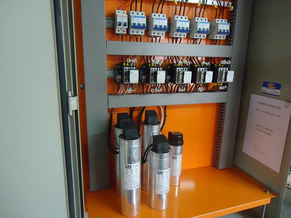 BANCO DE CAPACITORES CONTROLADOR AUTOMATICO FP